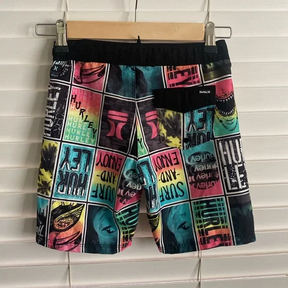 Boys Hurley board shorts - Picture 2 of 5